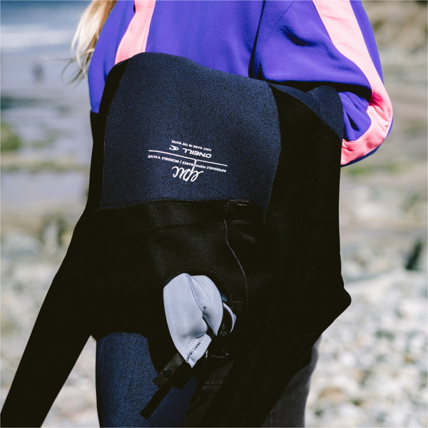 2025 O'Neill Womens Epic 4/3mm Chest Zip Wetsuit 5651 - Black / Stormy Palm / Fade Denim